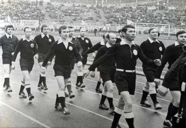 Парад відкриття сезону. Арбітри ФФК 1977